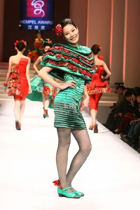 青春演绎中国风时尚 第17届汉帛奖 青春演绎中国风时尚 第17届汉帛奖