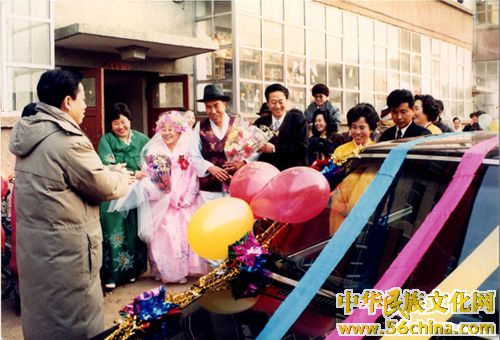 朝鲜族回婚礼 朝鲜族回婚礼