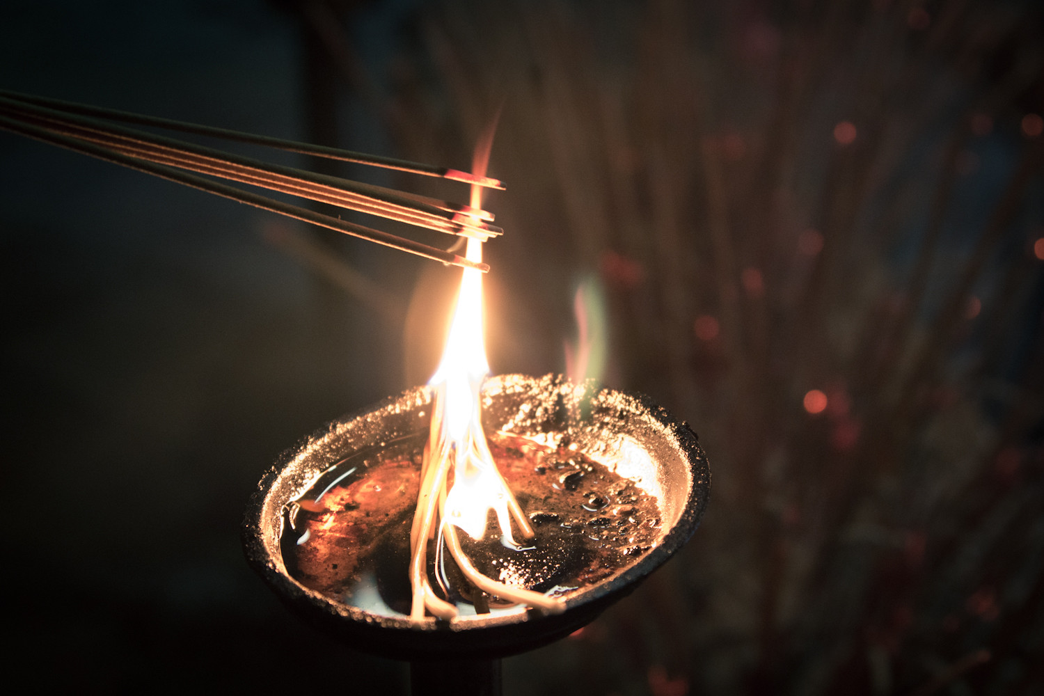 佛门礼仪之上香 佛门礼仪之上香