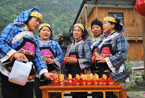 布依族的酒风俗礼仪 布依族的酒风俗礼仪