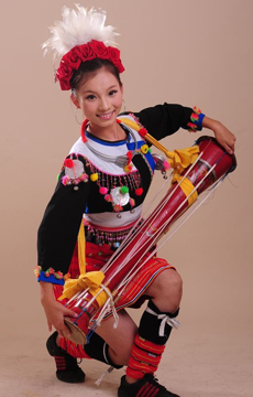 yao people long drum